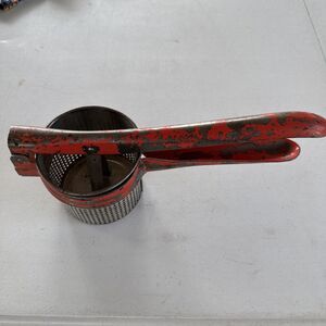 Vintage Kitchen Potato Ricer Masher/Press Metal Red Enamel Handle 11"